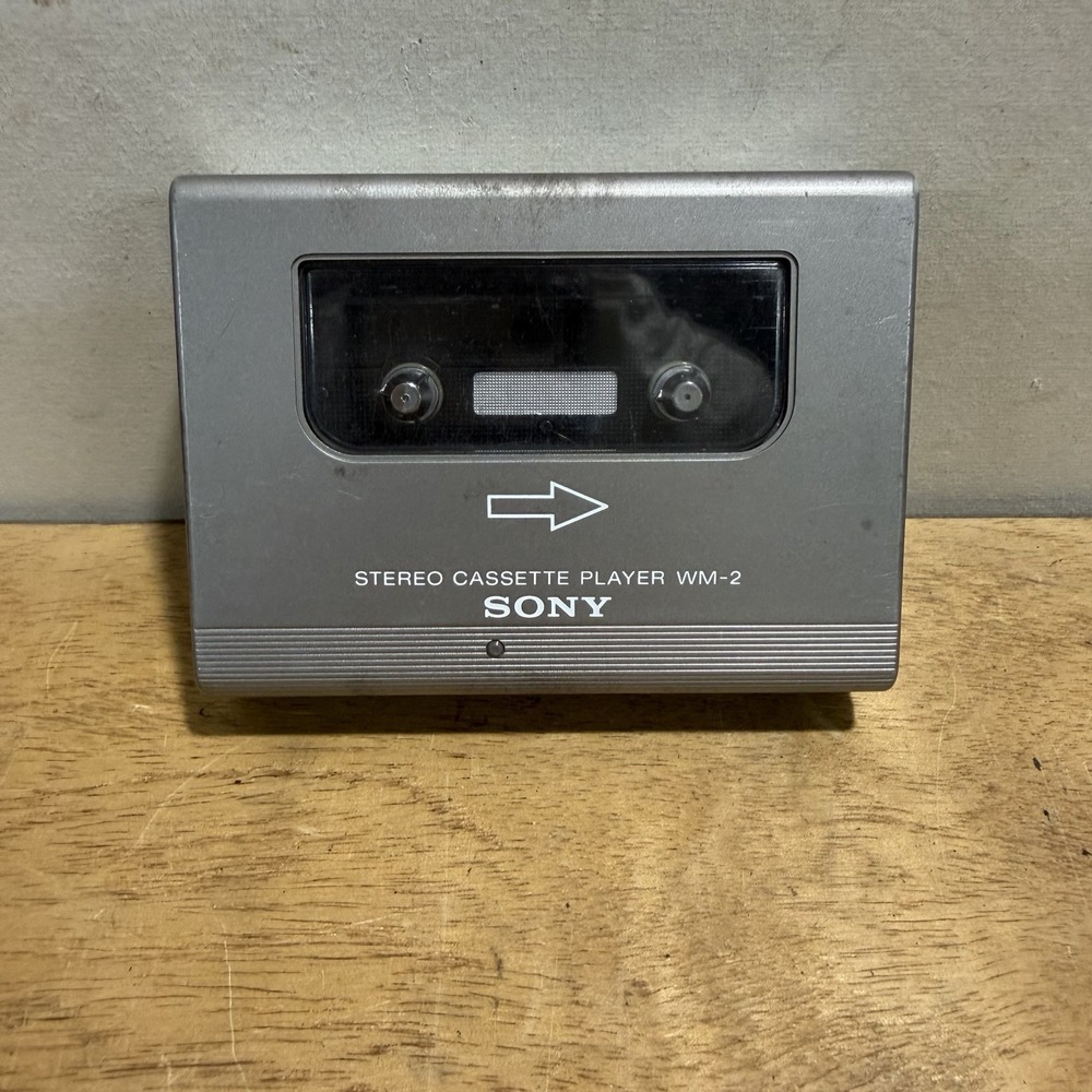 Vintage Sony Walkman II WM-2 Silver Portable Stereo Cassette Player - For Parts - Picture 2 of 10